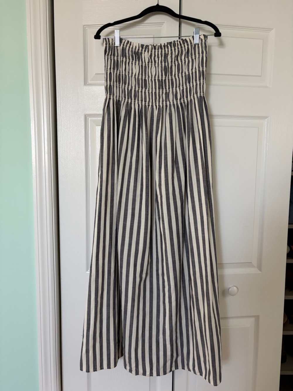 NWT Strapless Smocked Maxi Dress